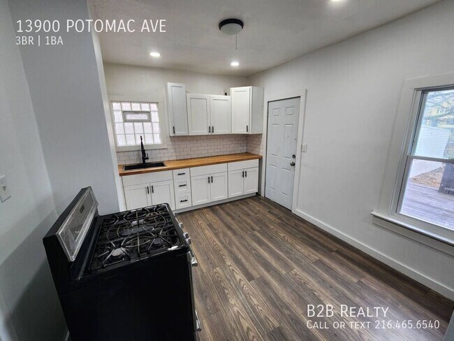 Building Photo - 13900 Potomac Ave