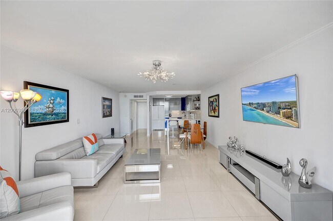 Building Photo - 2401 S Ocean Dr