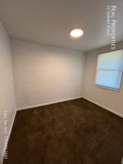 Building Photo - 62 Harvey Pl
