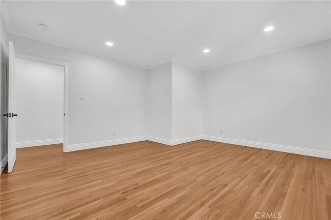 Building Photo - 2417 Sunnyside Ridge Rd