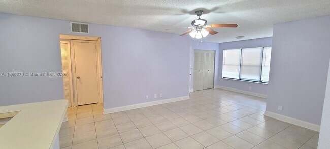 Building Photo - 2986 S University Dr
