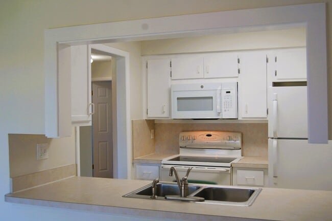 Building Photo - 268 San Paulo Ct