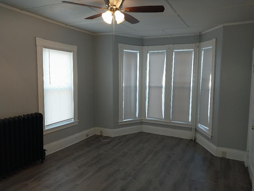 Building Photo - 33 Cherry St