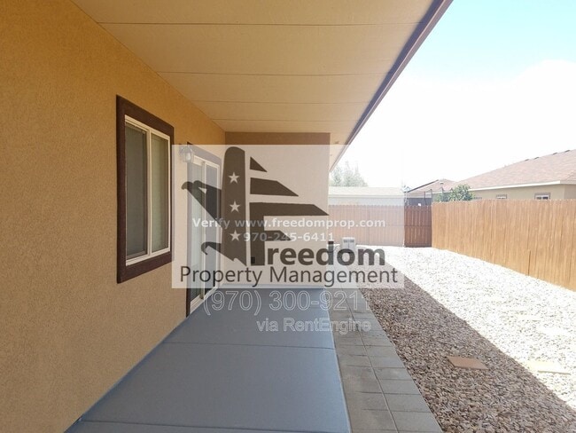 Building Photo - 1187 Cherrywood Ave