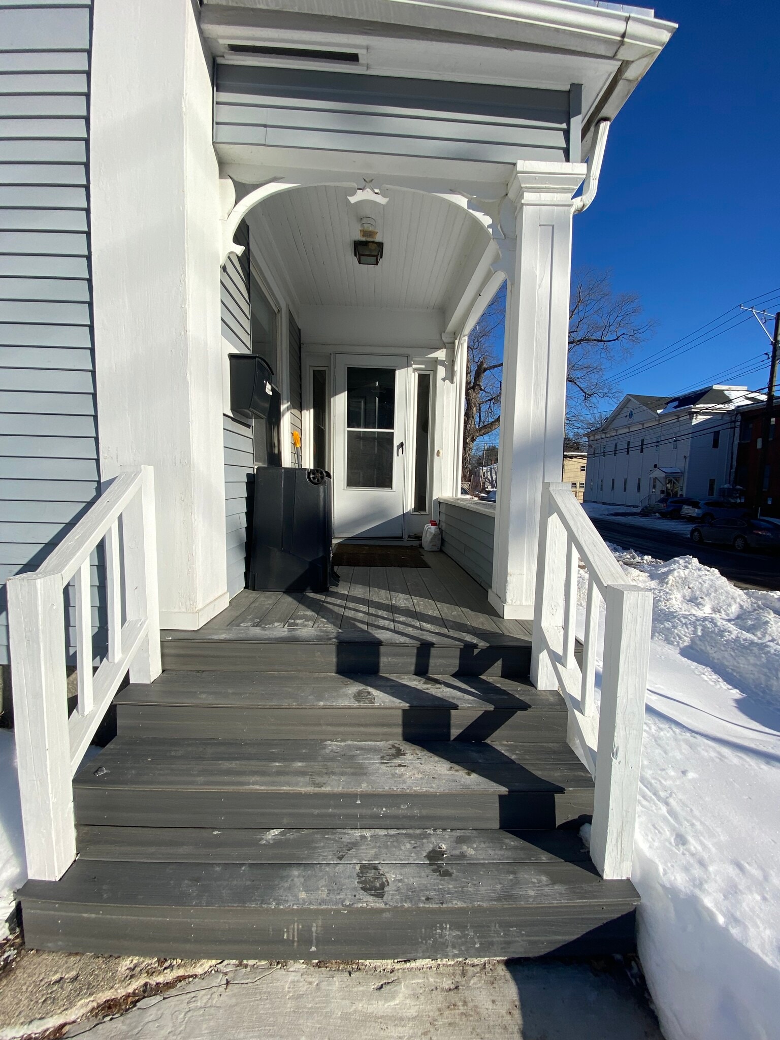 Building Photo - 15 Weston St