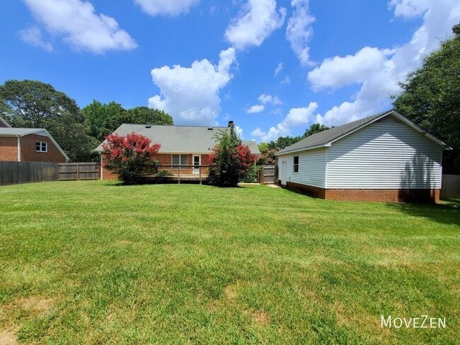 Building Photo - 5307 Pondfield Dr