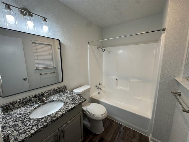 Building Photo - 762 E Warrior Trail