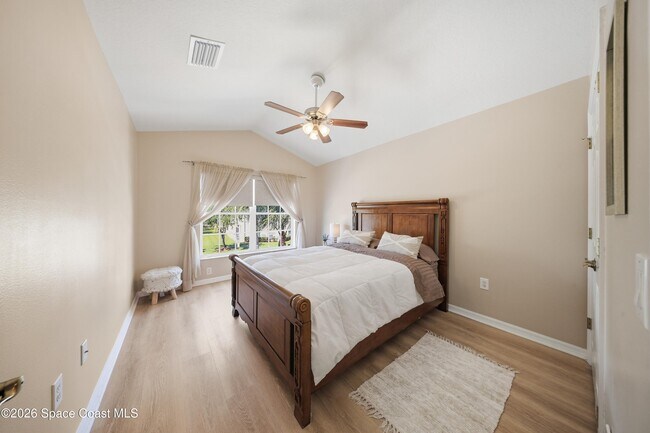 Building Photo - 700 Trotter Ln