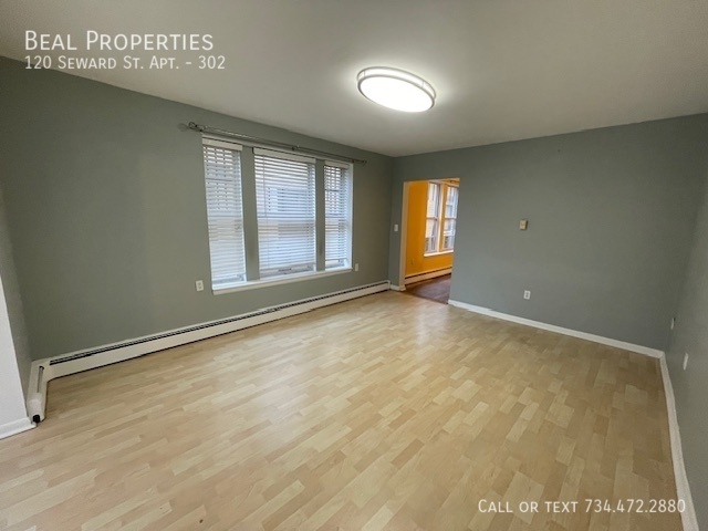 Building Photo - 120 Seward St
