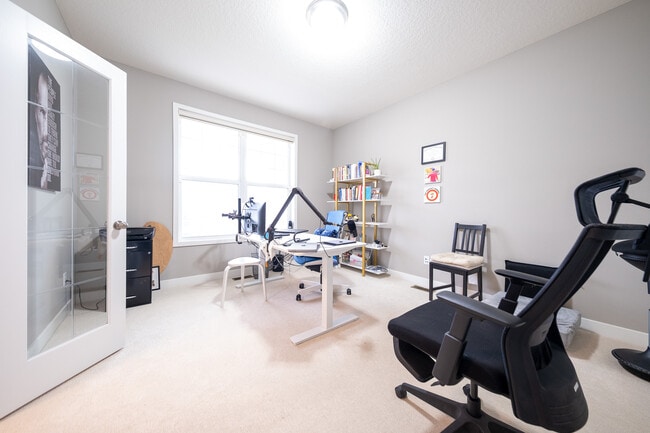 Building Photo - 18362 Greenstone Way