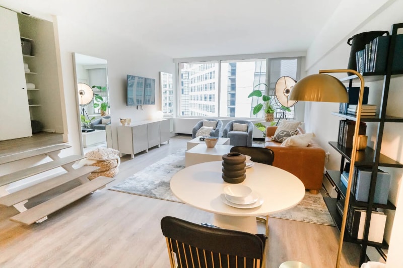 Building Photo - 29 E Chestnut St