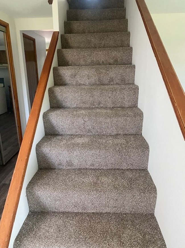 Building Photo - 368C-D Electronics Pkwy