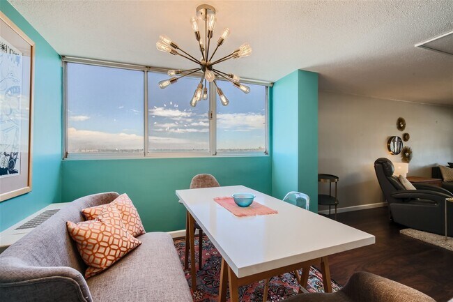 Building Photo - Stylish Downtown Denver Condo – Fully Furnished & Available Now!