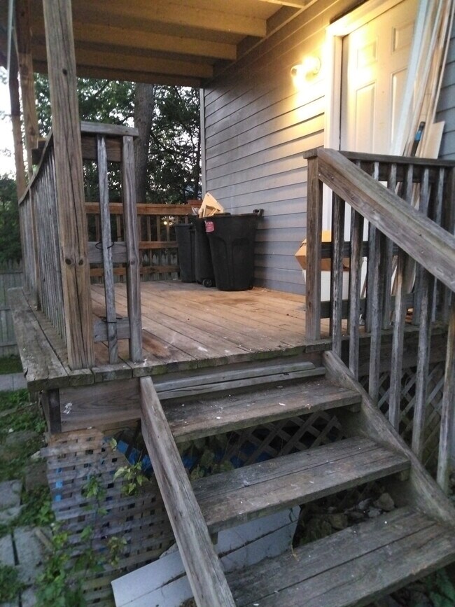 Building Photo - 22 Nanticoke Ave