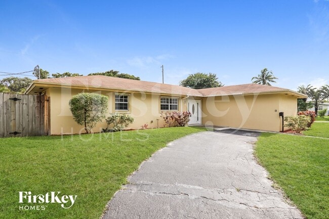 Primary Photo - 4970 NW 12th St