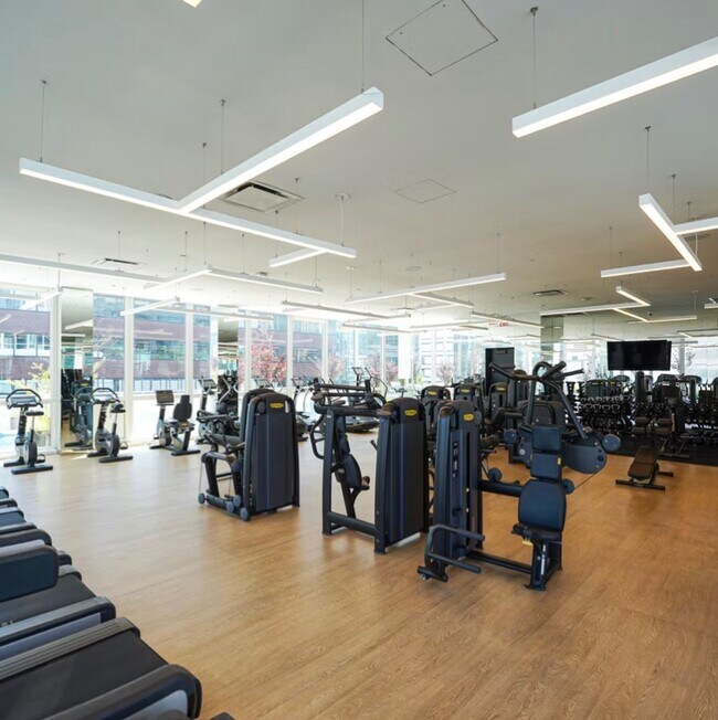 Building Photo - 180 Water St