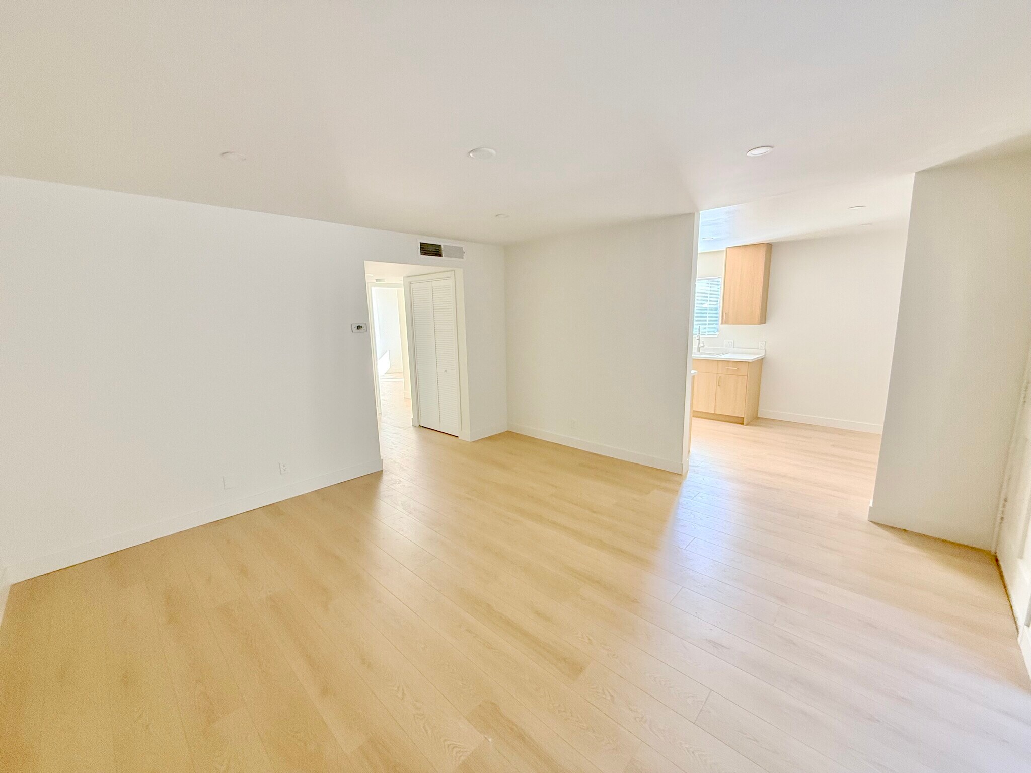 Building Photo - 1234 21st St