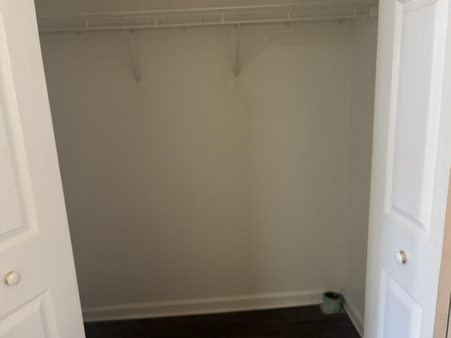 Building Photo - 2738 W Tharpe St