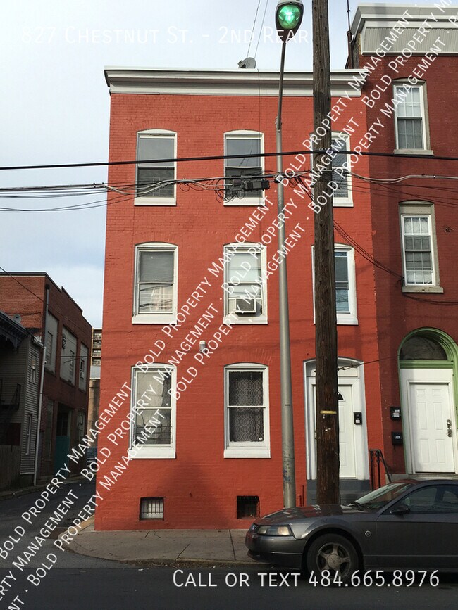 Building Photo - 827 Chestnut St