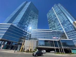 Building Photo - 5 Renaissance Square