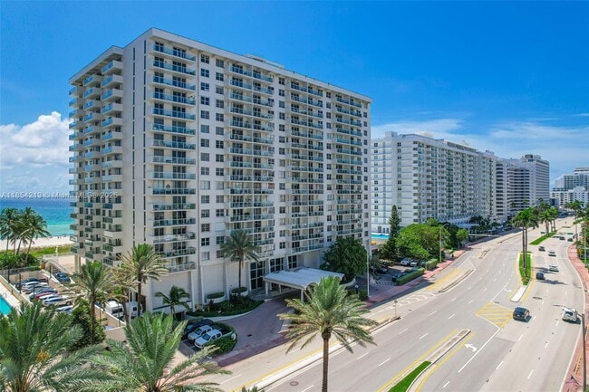 Building Photo - 5701 Collins Ave