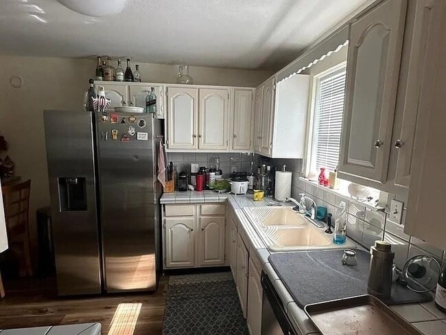 Building Photo - 1809 Tyndall Dr