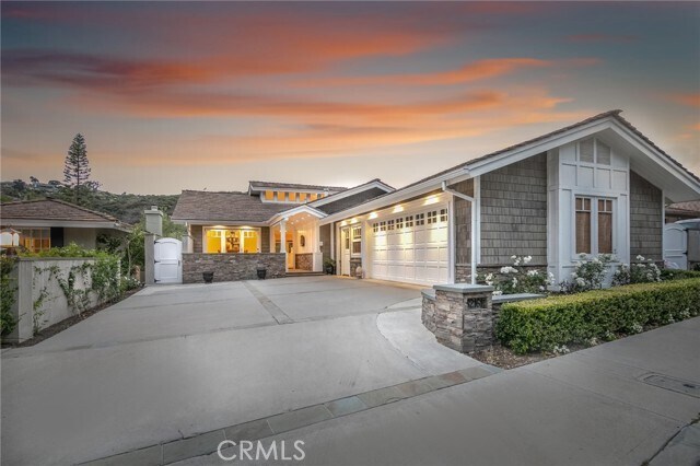 Primary Photo - 32161 E Nine Dr