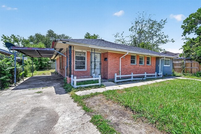 Building Photo - 5934 Belmark St