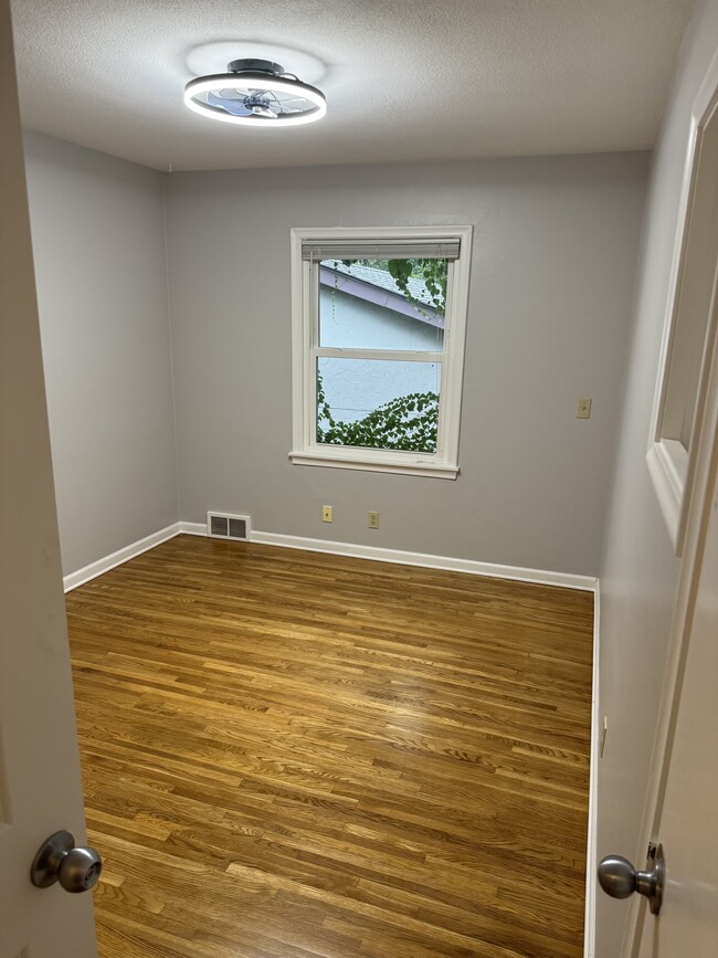 2nd Bedroom/Office - 1160 Main St