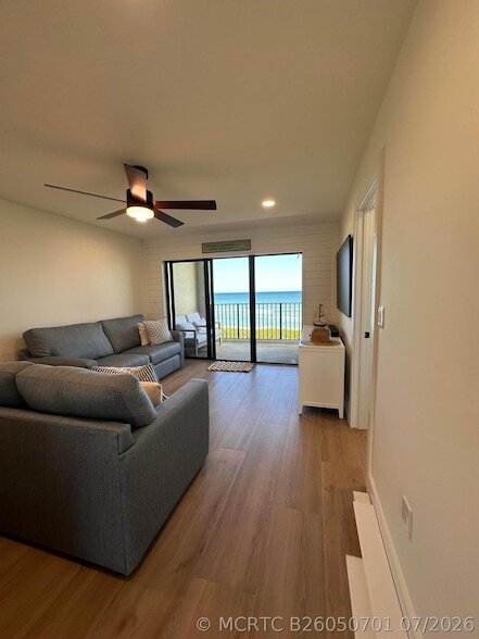Building Photo - 7430 S Ocean Dr
