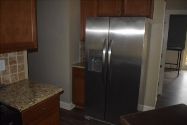 Building Photo - 43 Jessel Ln