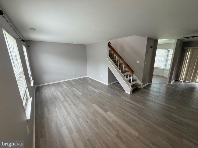 Building Photo - 6907 Storch Cir