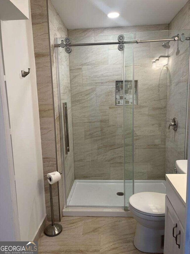 Building Photo - 3246 Mar Lanta Dr