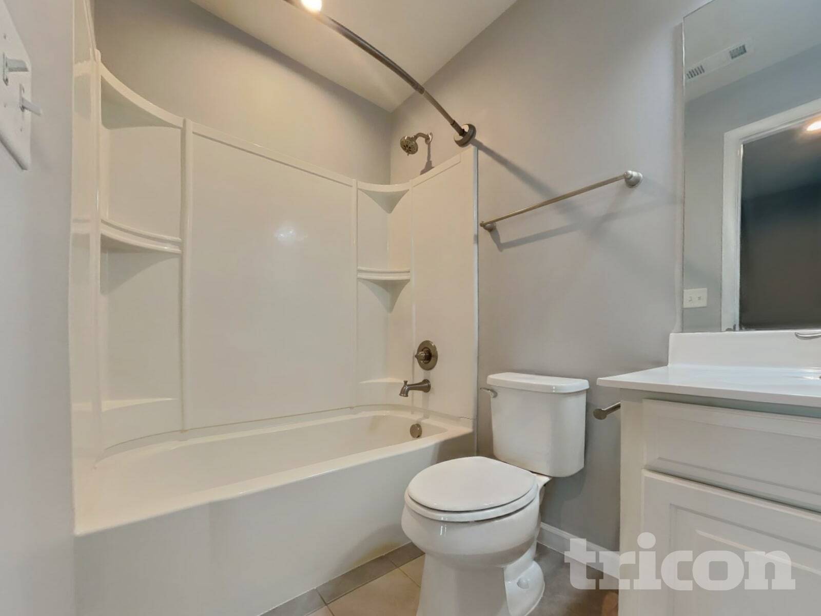 Building Photo - 306 Heroit Ct