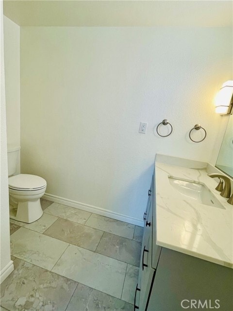 Building Photo - 34096 Alcazar Dr