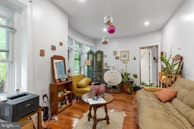 Building Photo - 4706 Warrington Ave