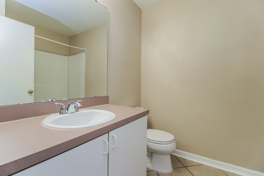 Building Photo - 6845 Ebans Bend