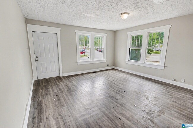 Building Photo - 1447 Wharton Ave