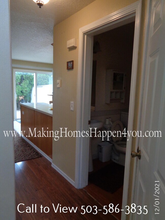 Building Photo - 4979 Ashford Way N