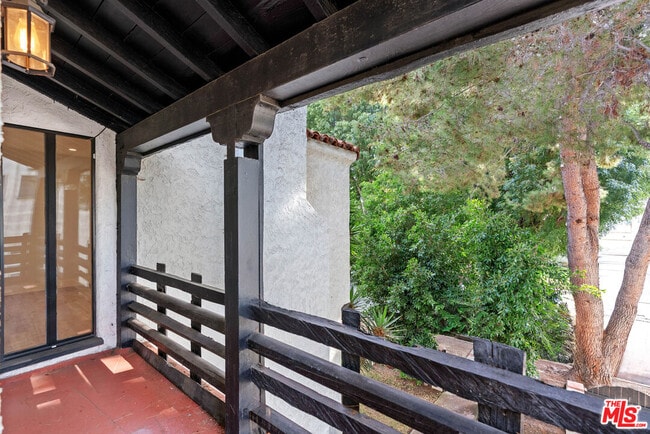 Building Photo - 8575 Horner St