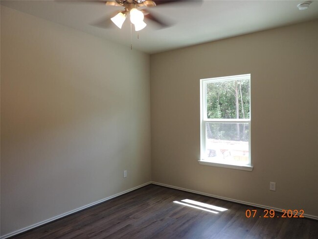 Building Photo - 615 Hayman St