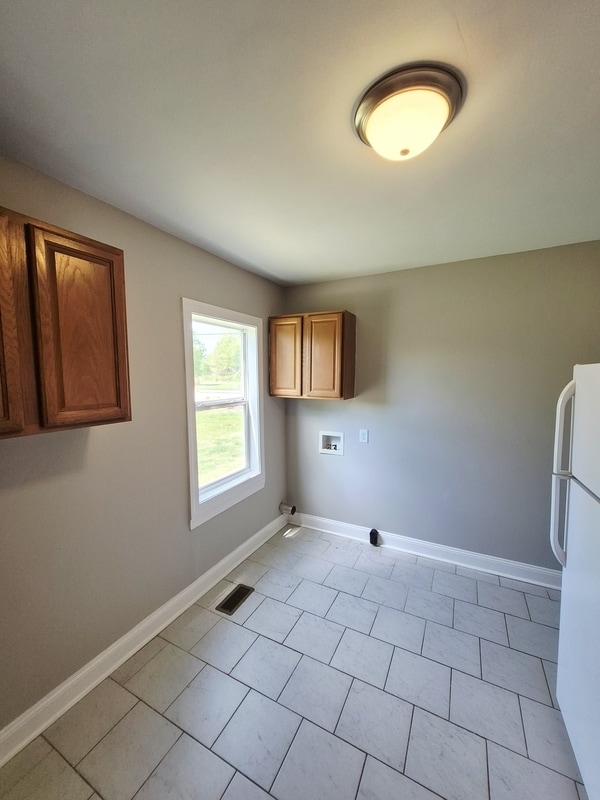 Building Photo - 2917 Creighton Rd