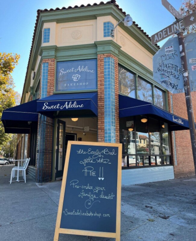 Building Photo - 780 61st St