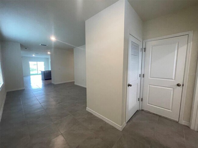 Building Photo - 8434 Hardy Bay Lp
