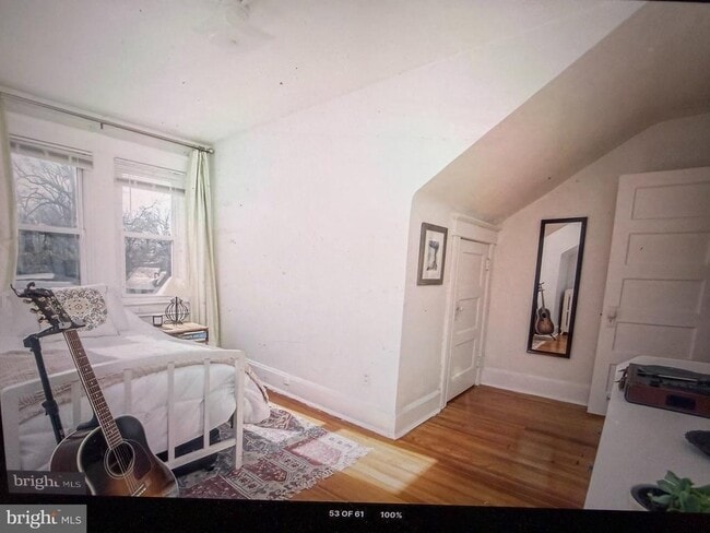 Building Photo - 2310 Sulgrave Ave