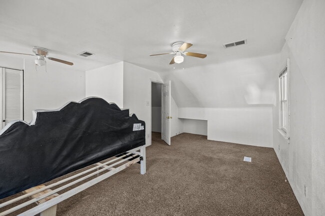 Building Photo - 9120 Granby St