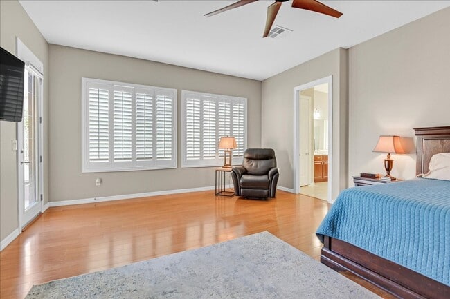 Building Photo - Rental Home with Large Pool