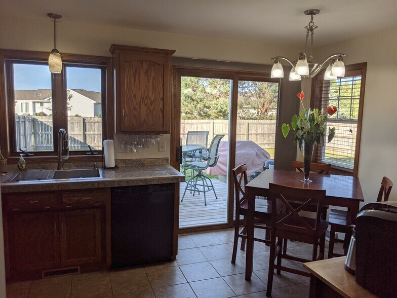 Kitchen - 3109 Manitowoc Rd