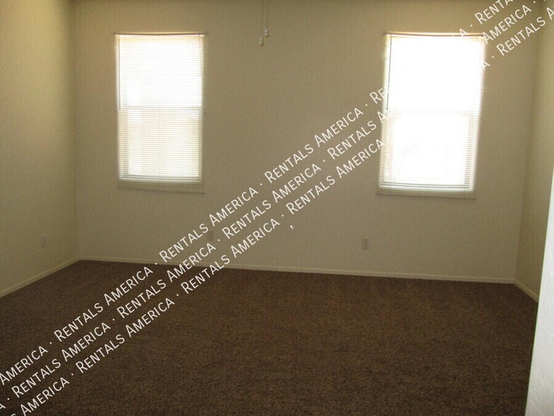 Building Photo - 5614 W Lydia Ln