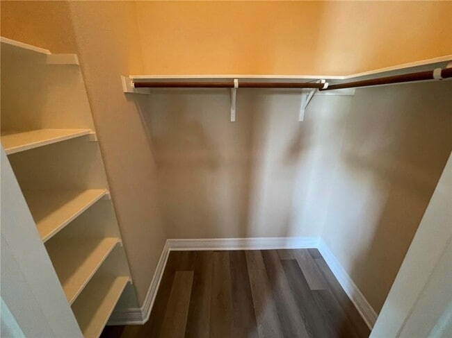 Building Photo - 4526 Merle Dr